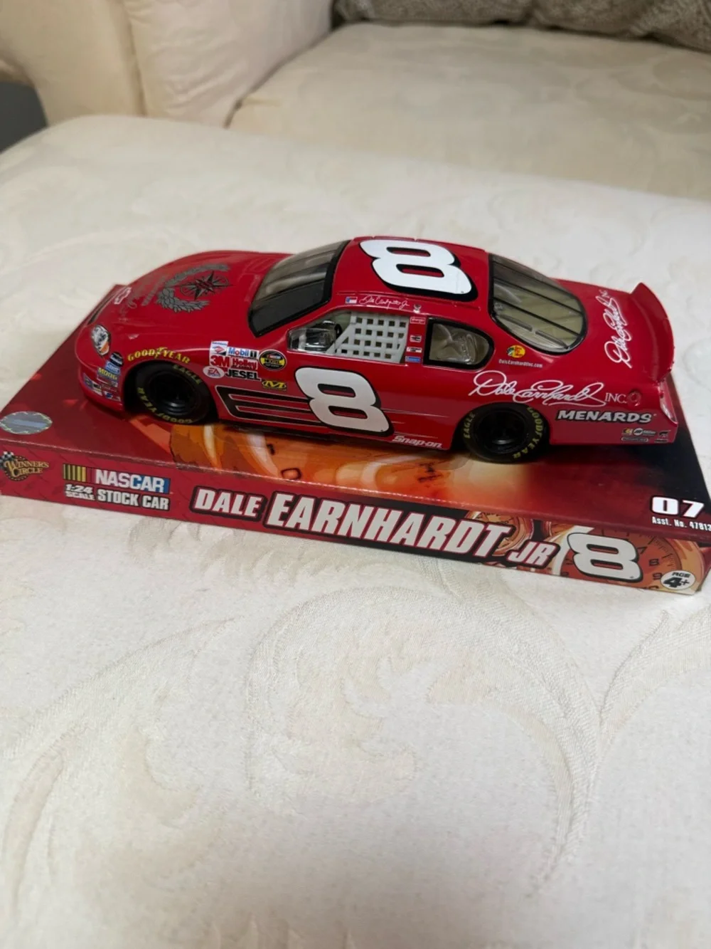 Dale Earnhardt Jr #8 Monte Carlo NASCAR 1:24 Diecast NEW Display‎ w Box